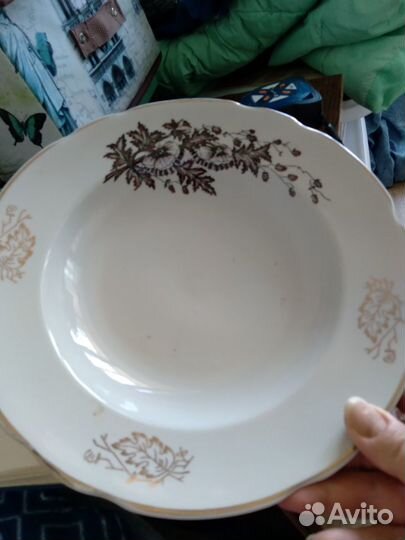 Суповая фарфоровая тарелка Коростень