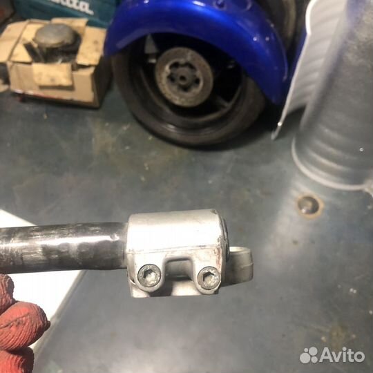 Правый клипон для Suzuki GSX600F Katana