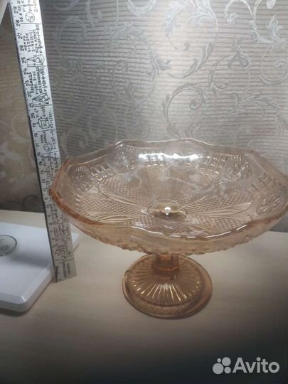 Ваза на ножке цветное стекло СССР