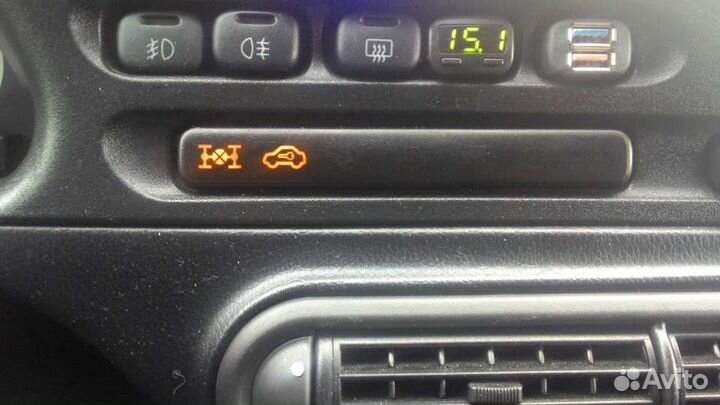 Блок контрольных ламп, бортовой компьютер шнива