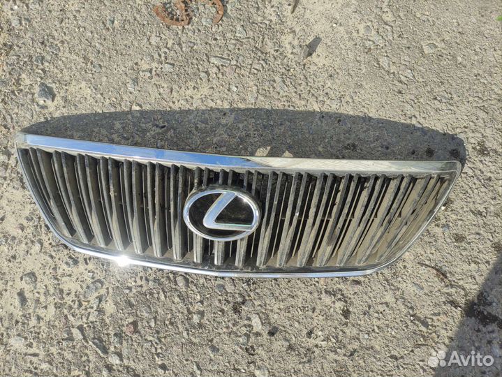 Решетка радиатора lexus rx 350