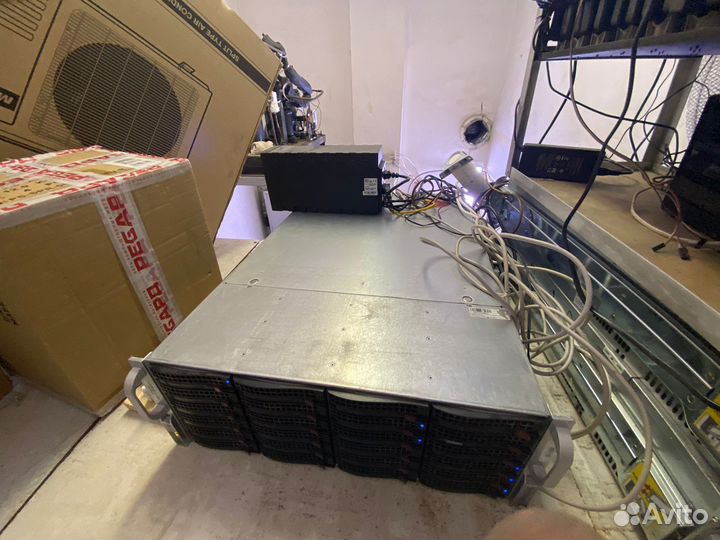 Сервер supermicro на 24 диска полный комплект