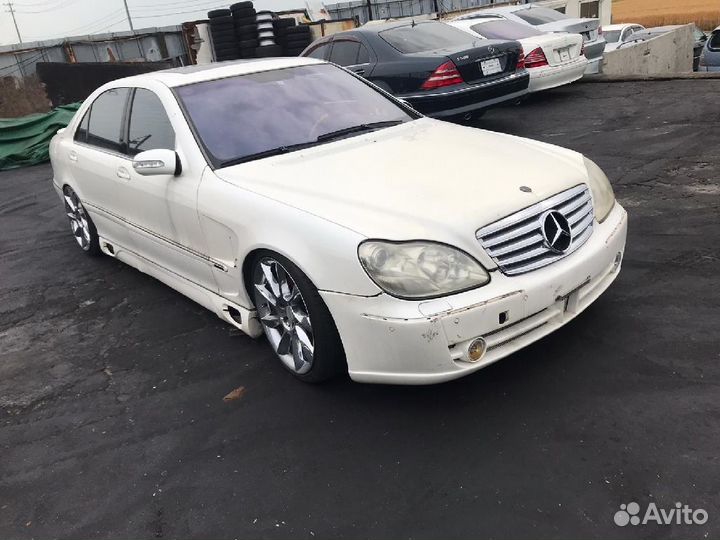 Педаль подачи топлива на Mercedes-Benz S-Class W22