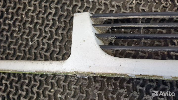 Решетка радиатора Volkswagen Caddy, 1993