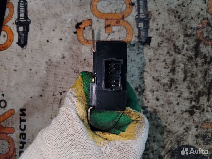 Блок MB886391 Mitsubishi Pajero 2