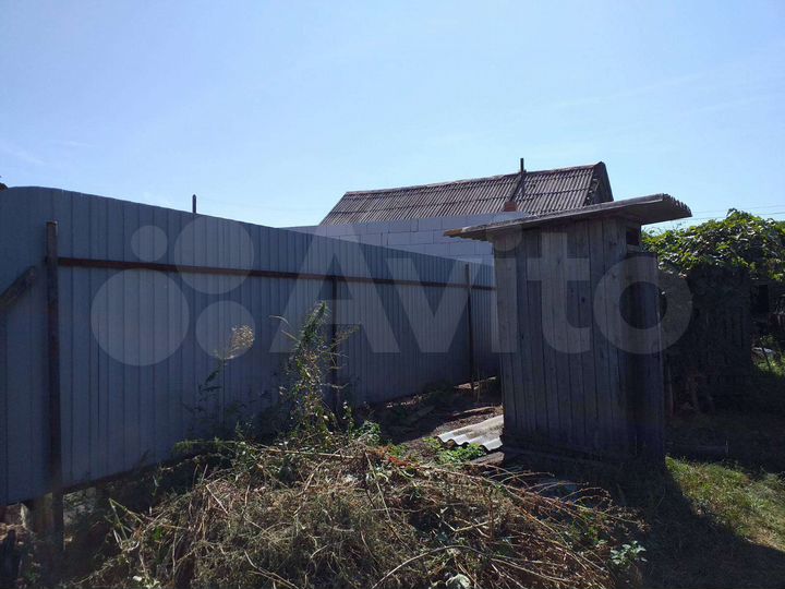 Дом 45 м² на участке 10 сот.