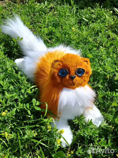 Котенок ручной работы в смешанной технике