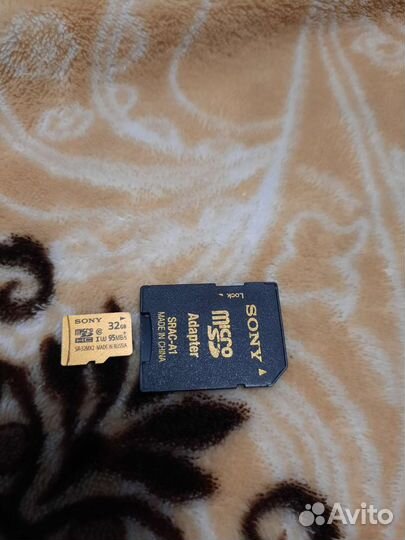 Зеркальный фотоаппарат canon