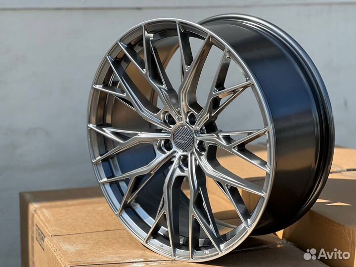 Диски 305Forged r18 flowforming 5x114.3