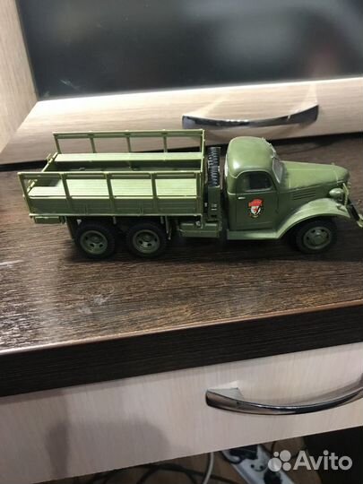 Модель грузовика