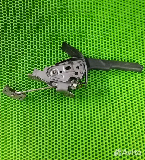 Ручка ручника Nissan Almera Classic B10