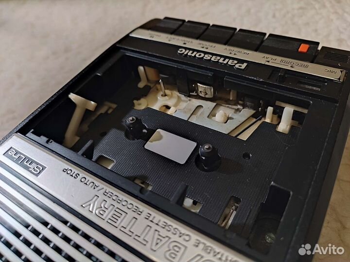 Магнитофон panasonic RQ-2104