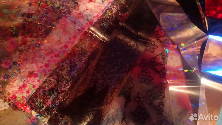 Галографические наклейки на ногти