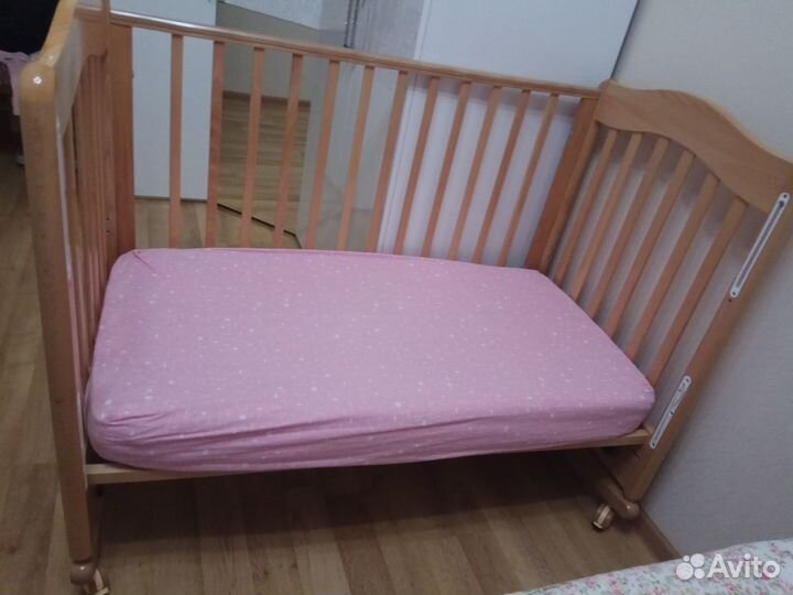 Кроватка детская