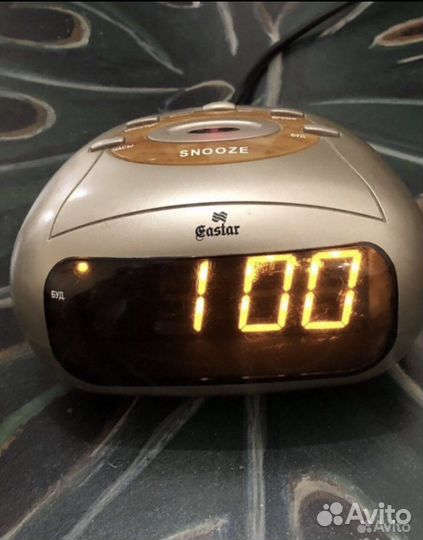 Часы, фоторамка, радиотелефоны