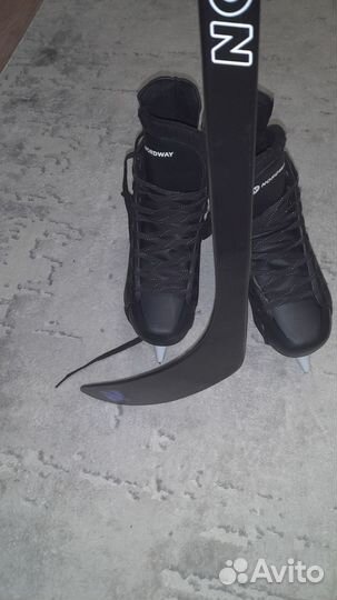 Продам коньки
