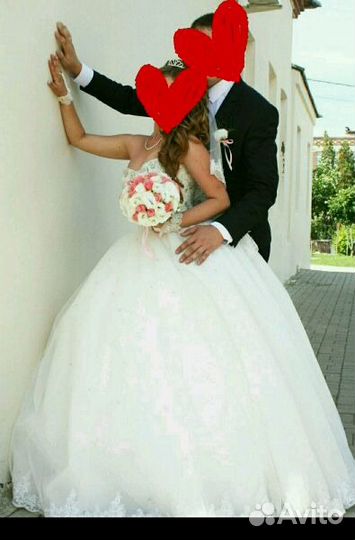 Продам шикарное свадебное платье
