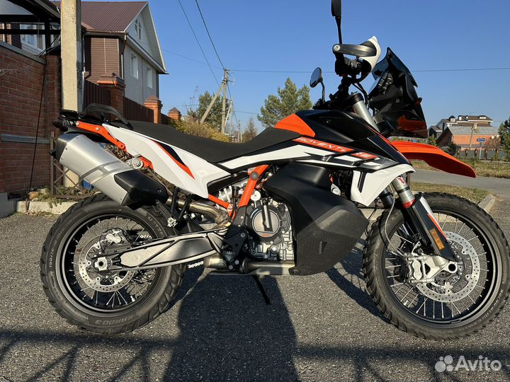 Мотоцикл KTM 890 Adventure R