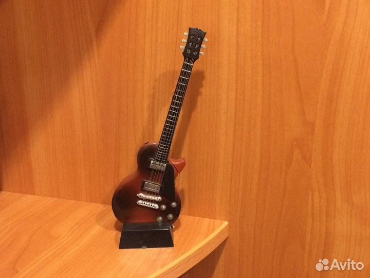 Зажигалка Гитара