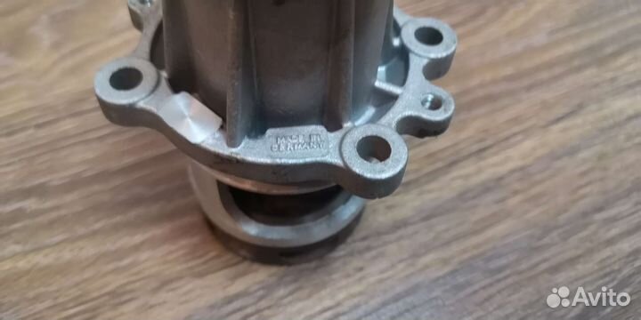 BMW водяной насос(помпа)