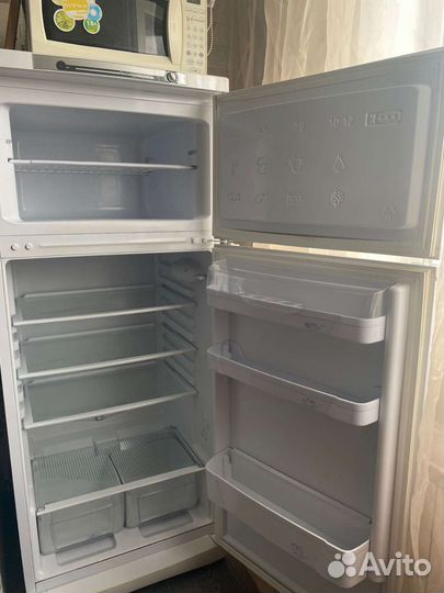 Холодильник на запчасти
