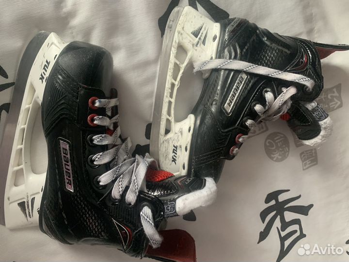Коньки хоккейные бауер