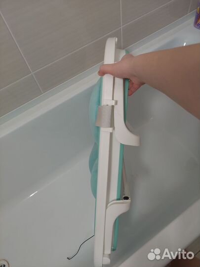 Детская ванночка для купания складная с гамаком