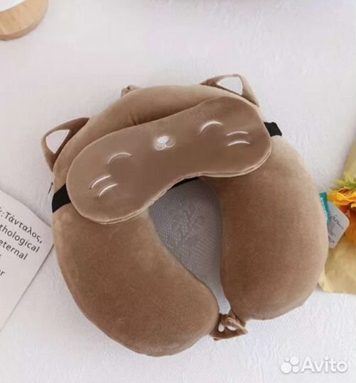 Дорожная подушка разные модели с маской для сна