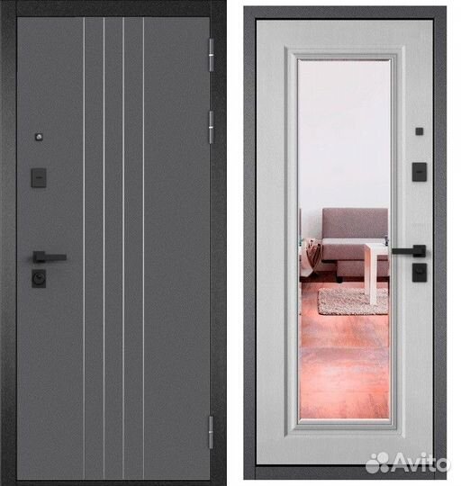 Дверь входная металлическая с зеркалом