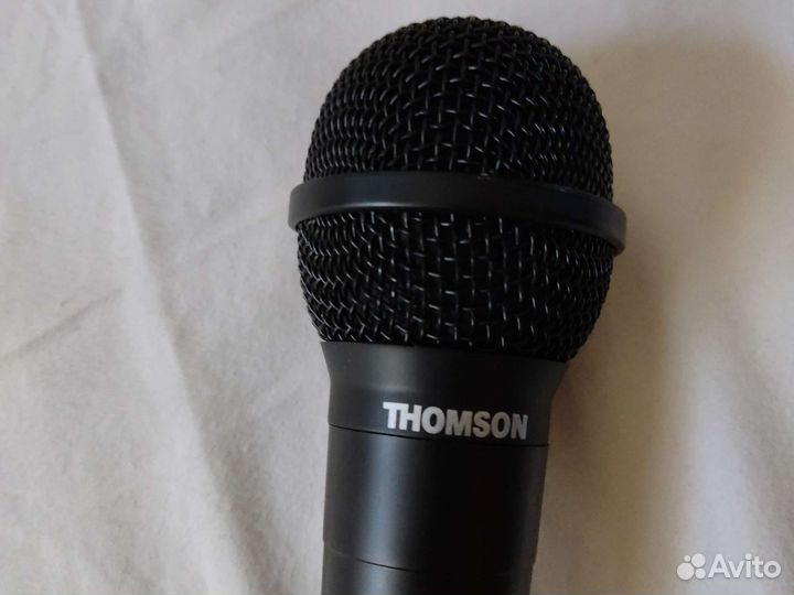Микрофон Thomson m150