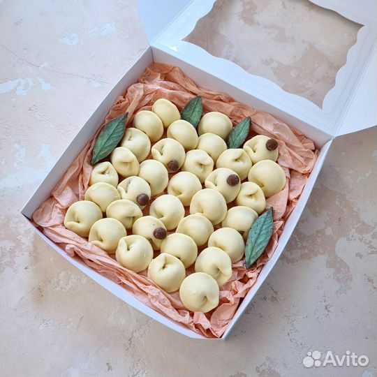 Сладкие мужские подарки из шоколадных пельменей