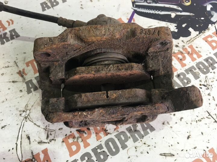 Рено Сценик Суппорт передний Лев