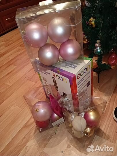 Елочные игрушки мишура