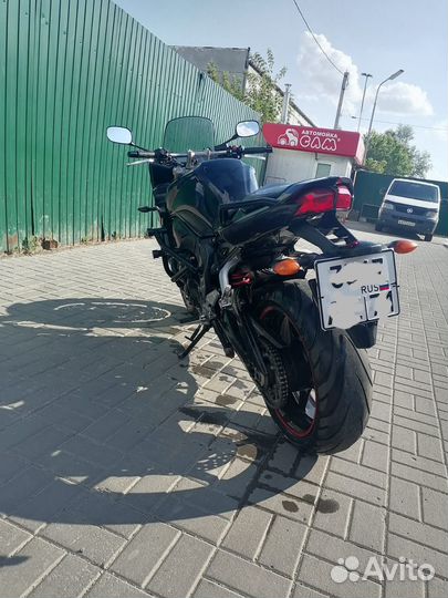 Yamaha FZ1