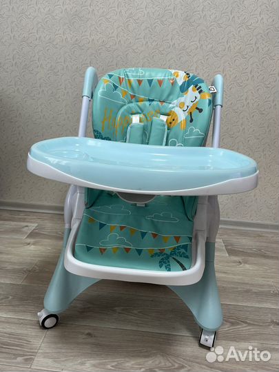 Стул для кормления на колесах