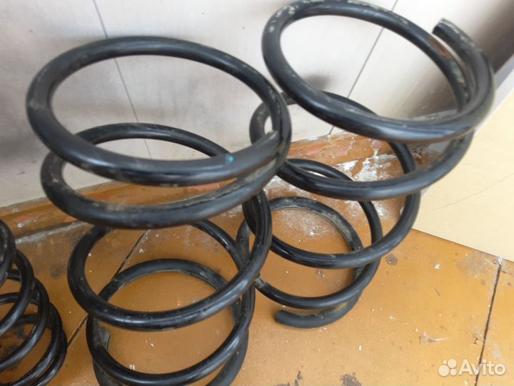 Пружины lancer 10 двигатель1.8