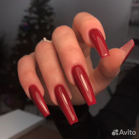 Маникюр педикюр