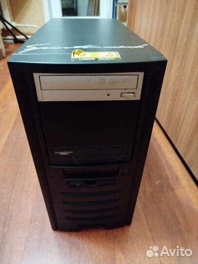 Игровой корпус для пк с материнской платой