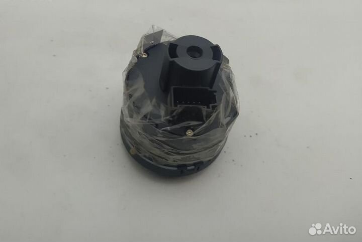 Переключатель света фар Volkswagen Touareg