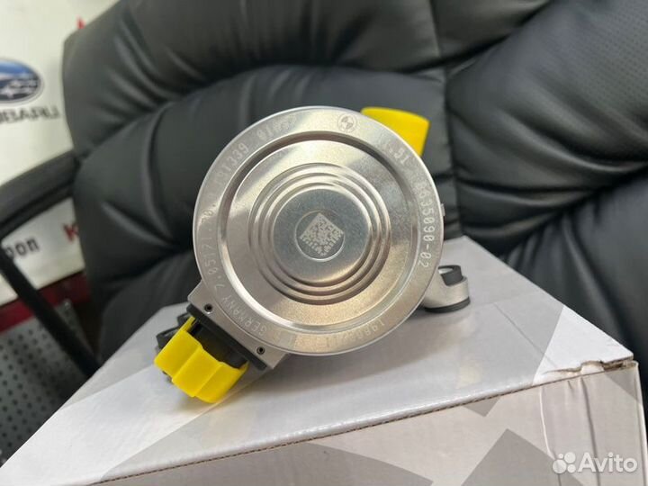 Помпа Bmw X5 F15 N55B30 2015