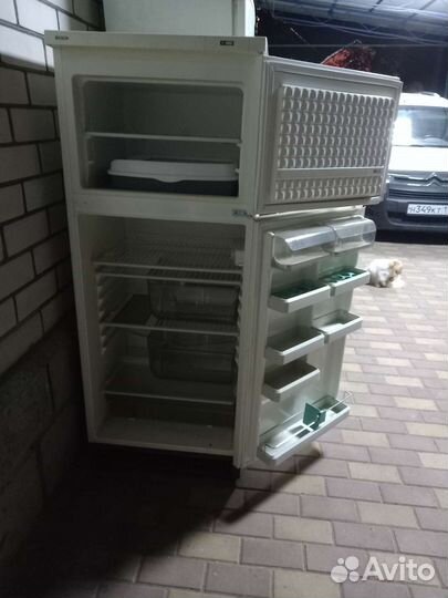 Холодильник