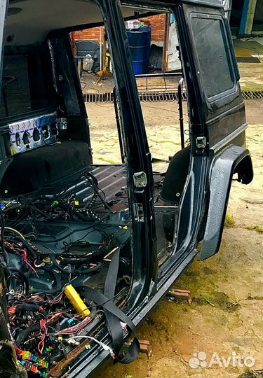 Четверть передняя Mercedes-Benz W463 G463 Гелик