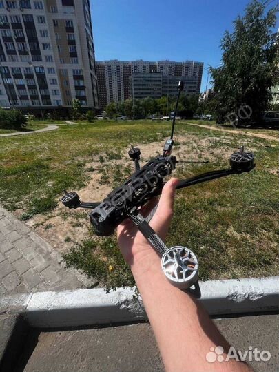 Квaдрокoптeр FPV рiranha 7 и 10 дюйм