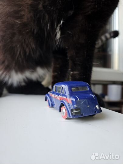 Модель Москвич 1/43