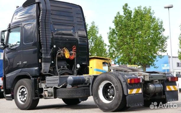 Pазбираем грузовик Volvo FH 2001-2005