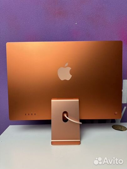 iMac 24 M1 8gb / 256gb / 8gpu