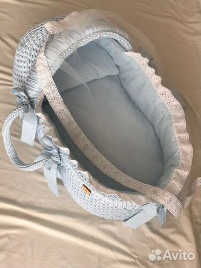 Корзина плетенная для младенца