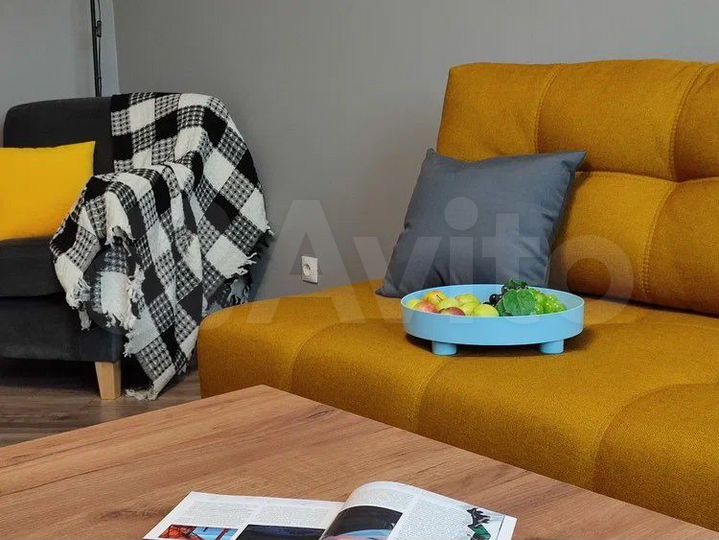 2-к. квартира, 56 м², 6/17 эт.