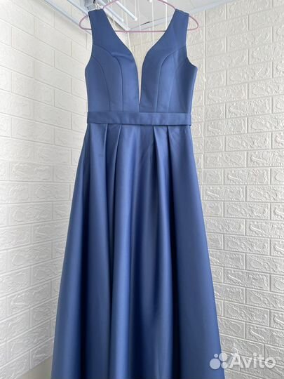 Вечернее платье синее длинное