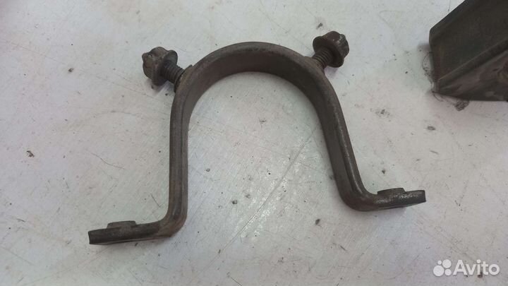 Хомут рулевой рейки Volkswagen Golf 4